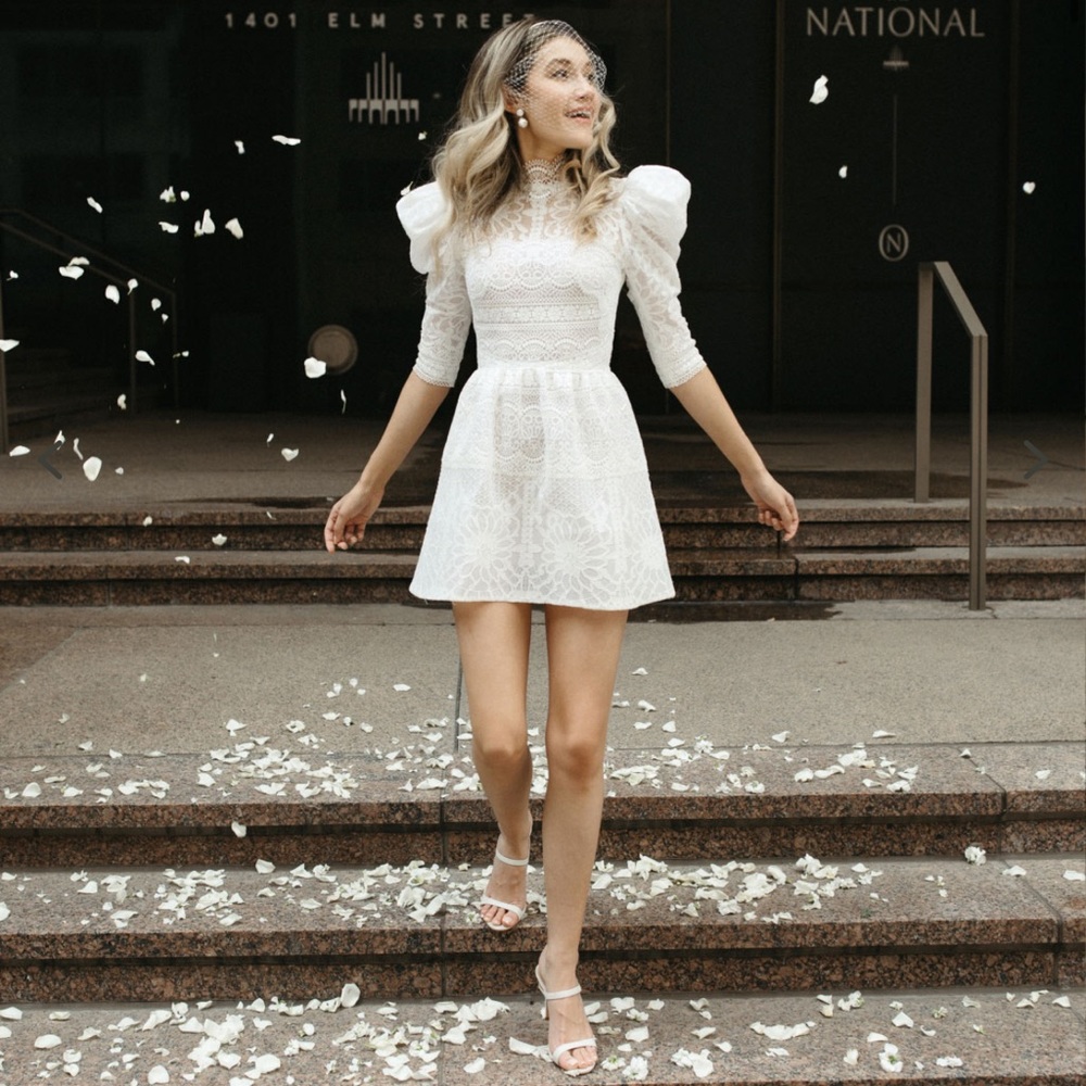 Elegant White Lace Dress